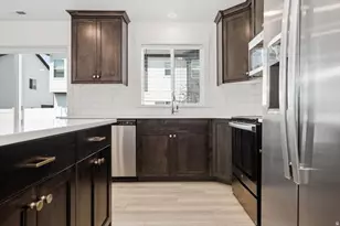 211 E 520 N, Providence, UT 84332 - Photo 7