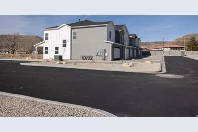 1198 S Village Ln #B1-B6, Richfield, UT 84701 - Photo 23