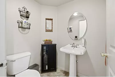 728 S 4000 W, Roosevelt, UT 84066 - Photo 19