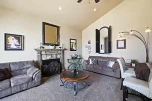 728 S 4000 W, Roosevelt, UT 84066 - Photo 7