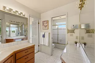 923 W Wilshire Ct, Farmington, UT 84025 - Photo 47