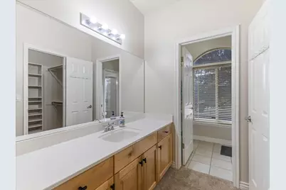 732 W 2300 S, Syracuse, UT 84075 - Photo 11
