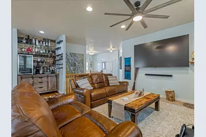 732 W 2300 S, Syracuse, UT 84075 - Photo 13