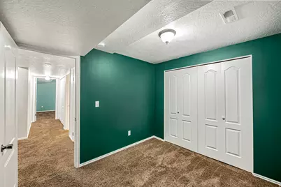 8277 S 560 E, Sandy, UT 84070 - Photo 25