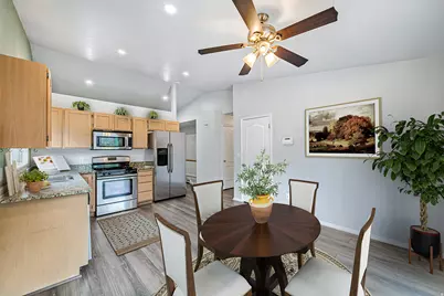 8277 S 560 E, Sandy, UT 84070 - Photo 7