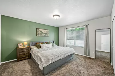 8277 S 560 E, Sandy, UT 84070 - Photo 19