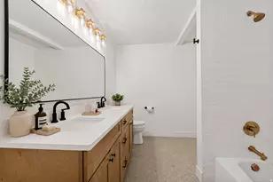 8791 S 1350 E, Cottonwood Heights, UT 84093 - Photo 19