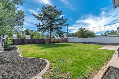 8791 S 1350 E, Cottonwood Heights, UT 84093 - Photo 21
