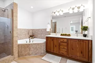 1339 E Lake Springs Ln S, Holladay, UT 84117 - Photo 15
