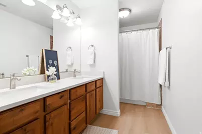1339 E Lake Springs Ln S, Holladay, UT 84117 - Photo 19