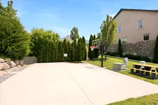 1339 E Lake Springs Ln S, Holladay, UT 84117 - Photo 27