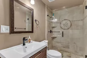 1451 E Longdale Dr S, Sandy, UT 84092 - Photo 33
