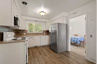 1288 Cherry Ln, Provo, UT 84604 - Photo 11