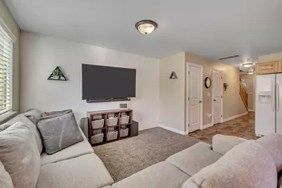 1865 E Whitetail Way, Layton, UT 84040 - Photo 7
