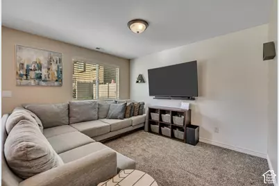 1865 E Whitetail Way, Layton, UT 84040 - Photo 9