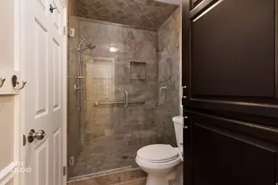 865 W 1050 N, Orem, UT 84057 - Photo 17