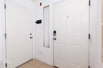 1656 W 3180 N #E3, Lehi, UT 84043 - Photo 3