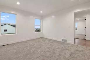 1158 N 700 E, Nephi, UT 84648 - Photo 23