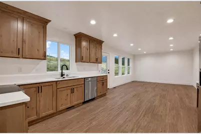 1158 N 700 E, Nephi, UT 84648 - Photo 11