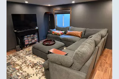 4867 S 1690 E, Holladay, UT 84117 - Photo 15
