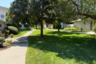 4867 S 1690 E, Holladay, UT 84117 - Photo 27