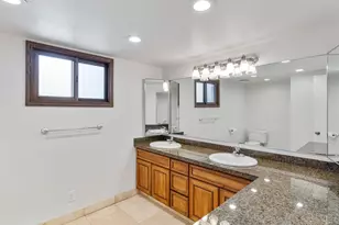 3633 E Country Hollow Dr, Salt Lake City, UT 84121 - Photo 31