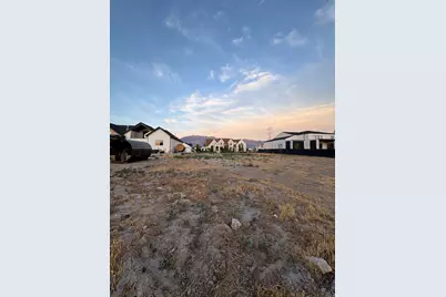 263 N 350 W, Vineyard, UT 84059 - Photo 13