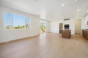 6018 W Wilkins Way, West Valley, UT 84128 - Photo 9