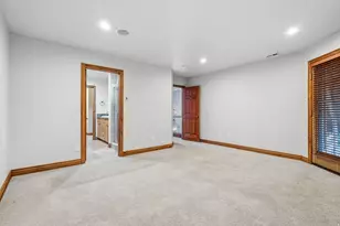 3160 E Old Ridge Cir S, Cottonwood Heights, UT 84121 - Photo 15
