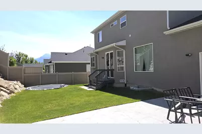 828 W Valley View Way, Lehi, UT 84048 - Photo 3