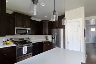 828 W Valley View Way, Lehi, UT 84048 - Photo 9