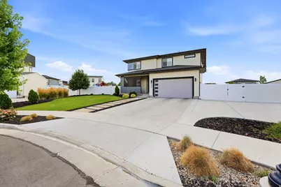 8322 S Borealis Ct, West Jordan, UT 84088 - Photo 3