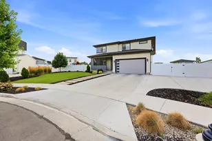 8322 S Borealis Ct, West Jordan, UT 84088 - Photo 3