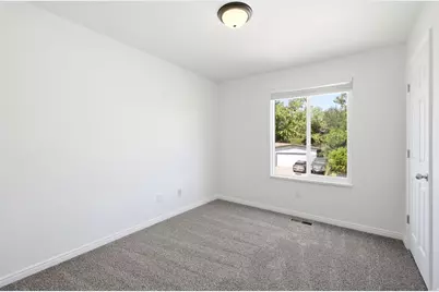 5680 S 2550 W, Roy, UT 84067 - Photo 9