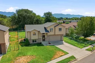 5680 S 2550 W, Roy, UT 84067 - Photo 19
