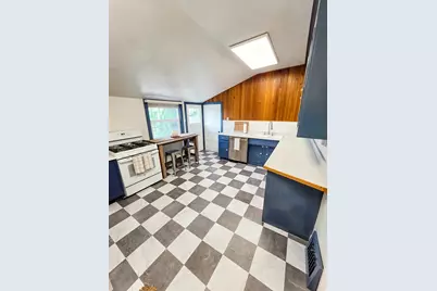 311 E 100 St N, Spanish Fork, UT 84660 - Photo 15
