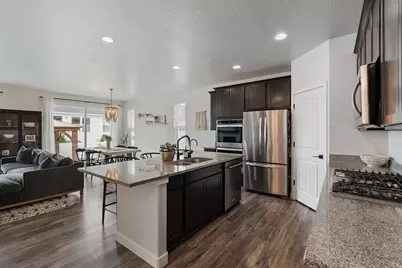 1002 S Yarrow Dr, Mapleton, UT 84664 - Photo 9
