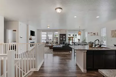1002 S Yarrow Dr, Mapleton, UT 84664 - Photo 7