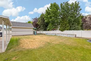 1791 Red Barn Rd, Springville, UT 84663 - Photo 35