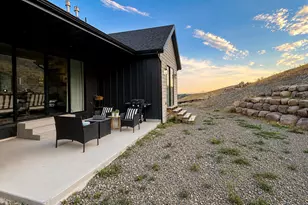 170 N Sherwood Dr, Providence, UT 84332 - Photo 9