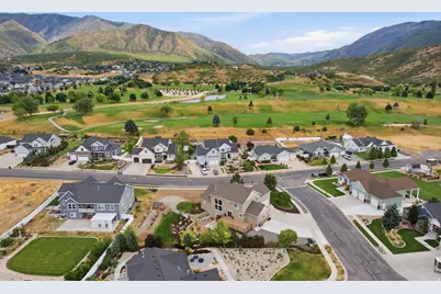 604 W Olympic Ln, Elk Ridge, UT 84651 - Photo 95