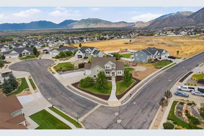 604 W Olympic Ln, Elk Ridge, UT 84651 - Photo 99