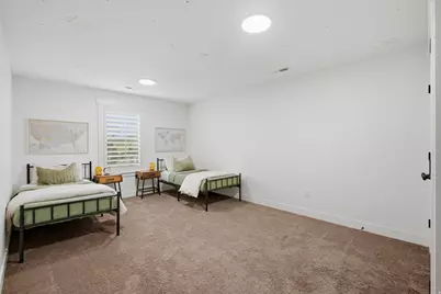 604 W Olympic Ln, Elk Ridge, UT 84651 - Photo 49