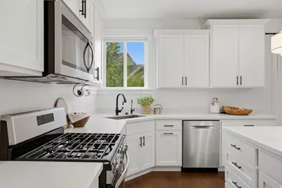 604 W Olympic Ln, Elk Ridge, UT 84651 - Photo 25