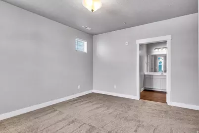 898 N Van Dyne Dr #D101, Saratoga Springs, UT 84045 - Photo 5