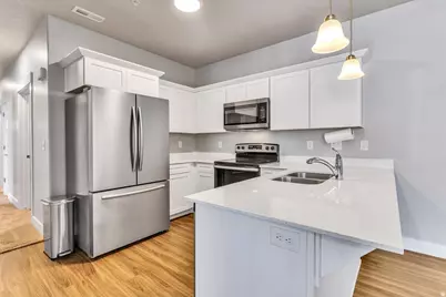898 N Van Dyne Dr #D101, Saratoga Springs, UT 84045 - Photo 9