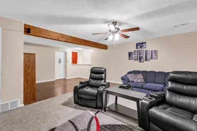 1118 N 575 W, Clinton, UT 84015 - Photo 7