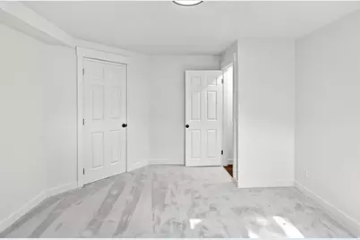 8261 S Maio Dr, Sandy, UT 84093 - Photo 11