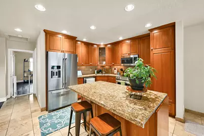 2246 E Lincoln Ct, Holladay, UT 84124 - Photo 17
