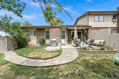 2246 E Lincoln Ct, Holladay, UT 84124 - Photo 29